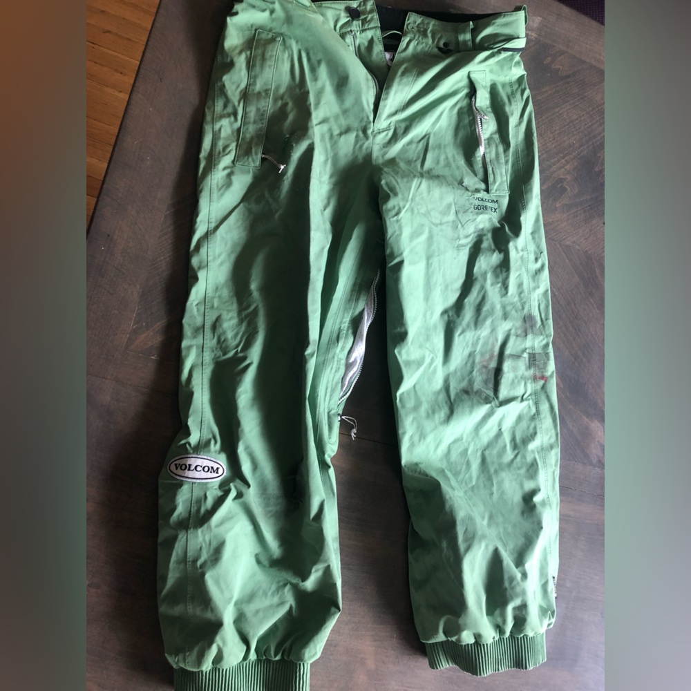 Volcom Gore-tex snowboard pants